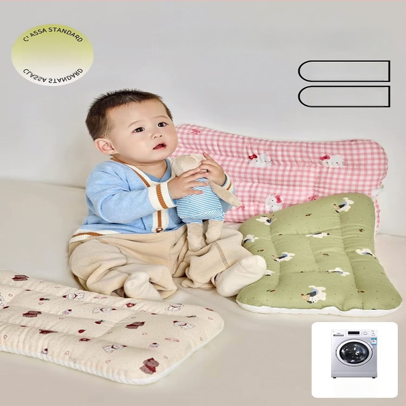 LIFE HOME Vaikų kaklo palaikymo miego pagalvė – aukštis 3–7 cm, poliesterio pluošto užpildas, svoris 0–0,5 kg