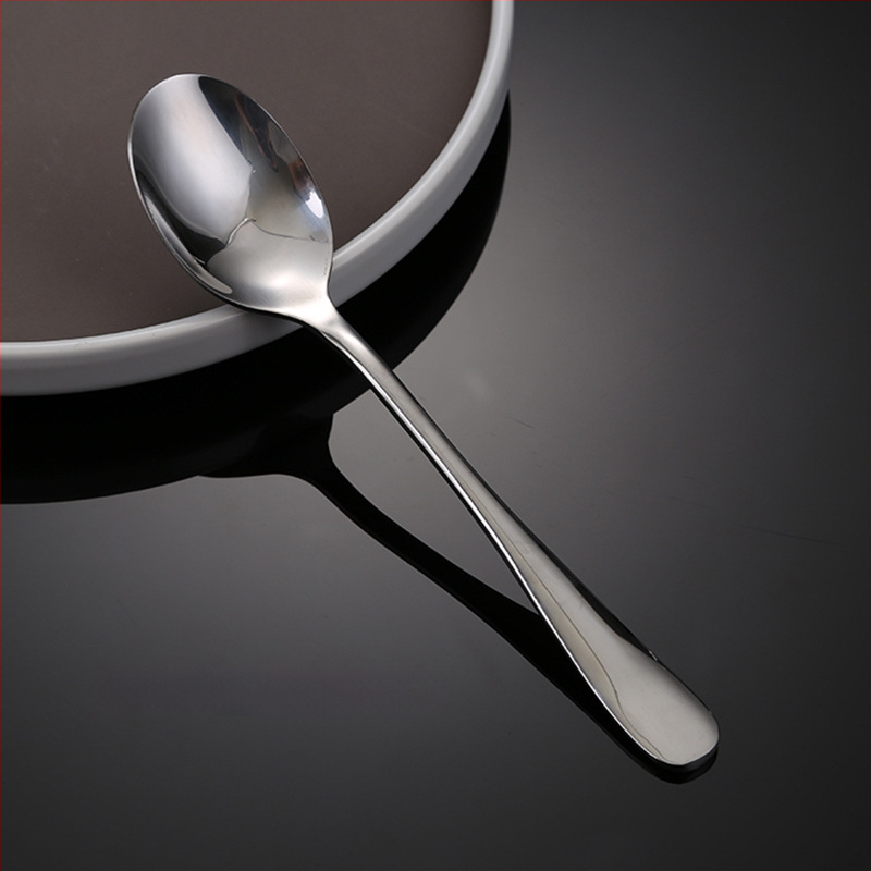 Nerūdijančio plieno peilių, šaukštų ir šakelių rinkinys – vienalytis dizainas, šiuolaikiškas ir paprastas stilius, specifikacijos 888