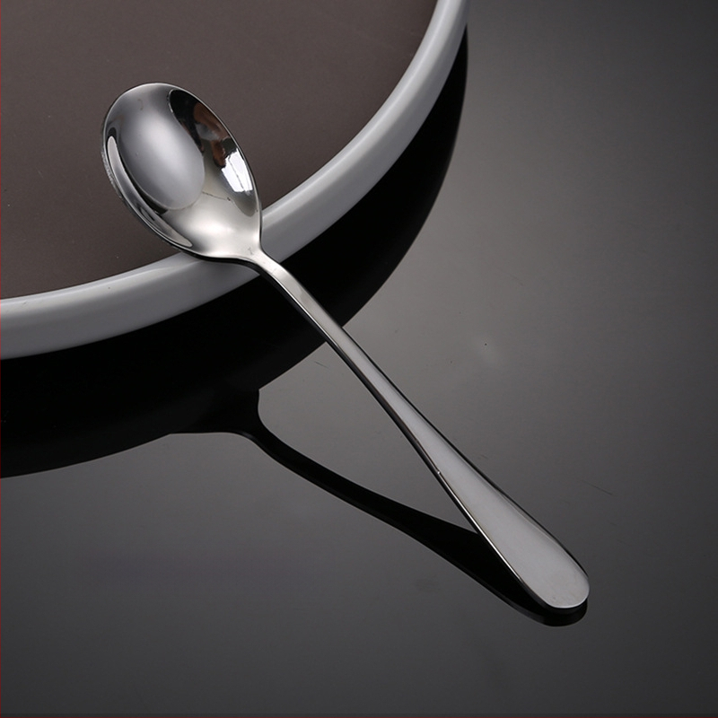 Nerūdijančio plieno peilių, šaukštų ir šakelių rinkinys – vienalytis dizainas, šiuolaikiškas ir paprastas stilius, specifikacijos 888