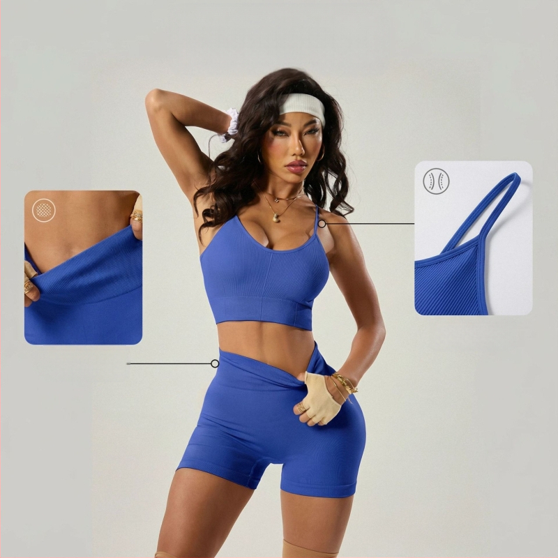 Joga viršelis su natūraliaus jausena, šoninis krūtinės palaikymas, sportinis liemenė su kryžmine nugara ir smūgių sugeriamasis dizainas; Audinys: brokatas spandeksas; Medžiaga: nailonas; Krojus: siauras; Trumpas ilgis; Įtraukti krūties pagalbliai