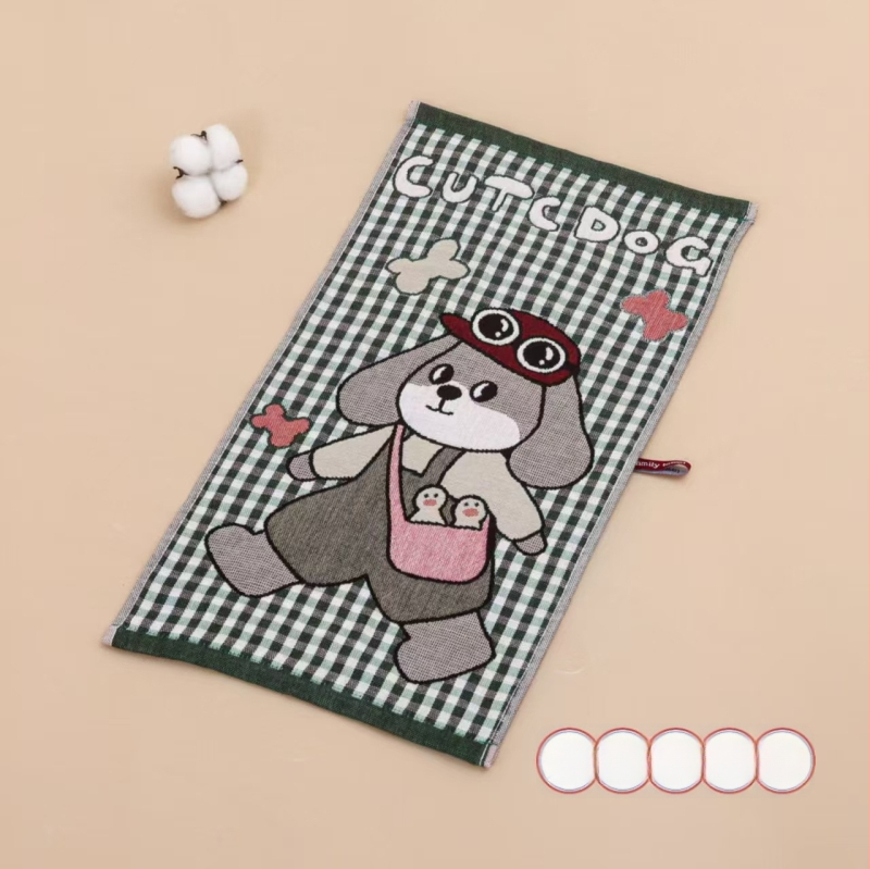 Keturių sluoksnių medvilninis vaikų rankšluostis, animacinių filmų serija, 50 g, daugiasluoksnė siūlų pynė, Jacquard audinys, logotipo atspausdinimas galimas