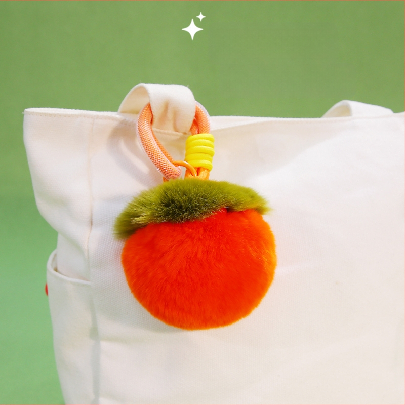 Plušinis Rex lapės kištukas – automobilio aksesuaras, maža pliušinė lėlė (Užpildas: poliesterio pluoštas; Pliušas: labai minkštas trumpas pūkų; 3C: žaislai nuo 14 metų; Taikomas amžius: 4–6 metų; Kilmė: Kinija)