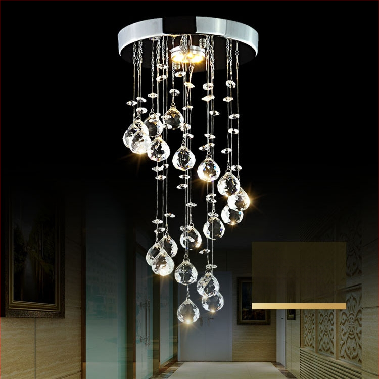 Laelamp kristallvarjuga ja rauast korpusega, LED-valgus, pinge ≤ 36V, sobib korridorile ja sisenemisele.