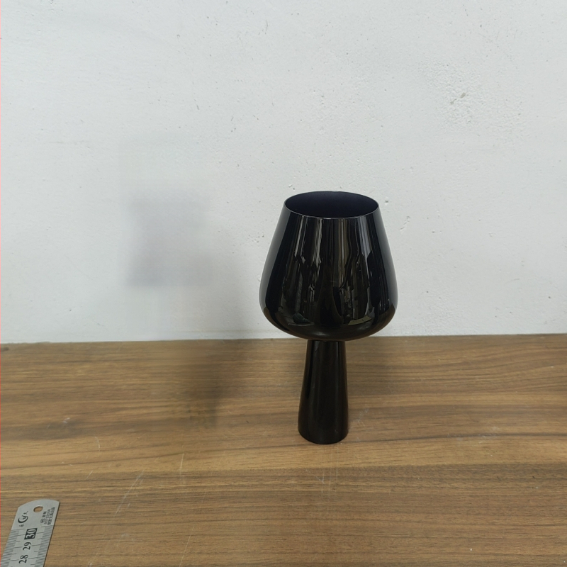 Cloud Sail veiniklaas, klaasist materjal, mahutavus 201–300 ml, kaasaegne ja minimalistlik stiil, pakkimine paberkarbis