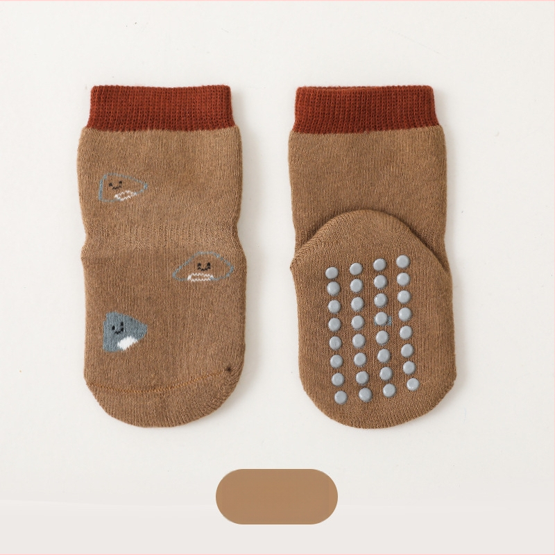 Lastes põrandasokid karikatuurmustriga, paksu terry kangaga, libisemiskindel, 80% kammitud puuvill, hingavad ja soojad