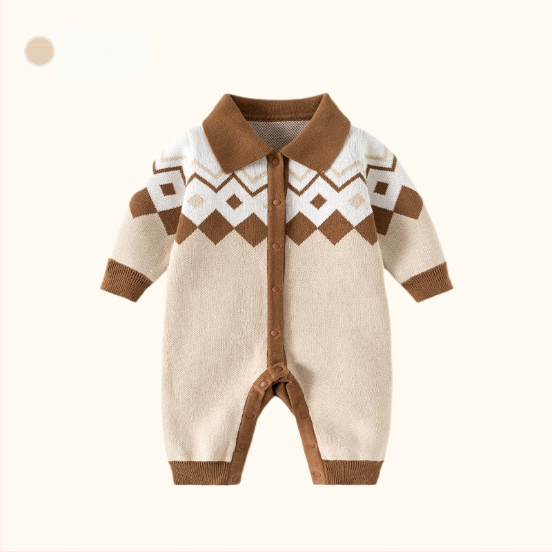 Briti stiilis kudum beebi kombinesoon - 100% puuvill, paks trikotaaž, pikad varrukad, sobib mõlemale soole beebile, ühe riviga kinnitamine