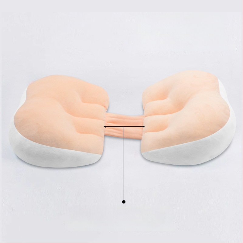 POE grūtnieču spilvens – divpusēja izmantošana sānu gulēšanai visos grūtniecības posmos; konfektes formas; pildījums poliestera šķiedra; minimālistisks stils