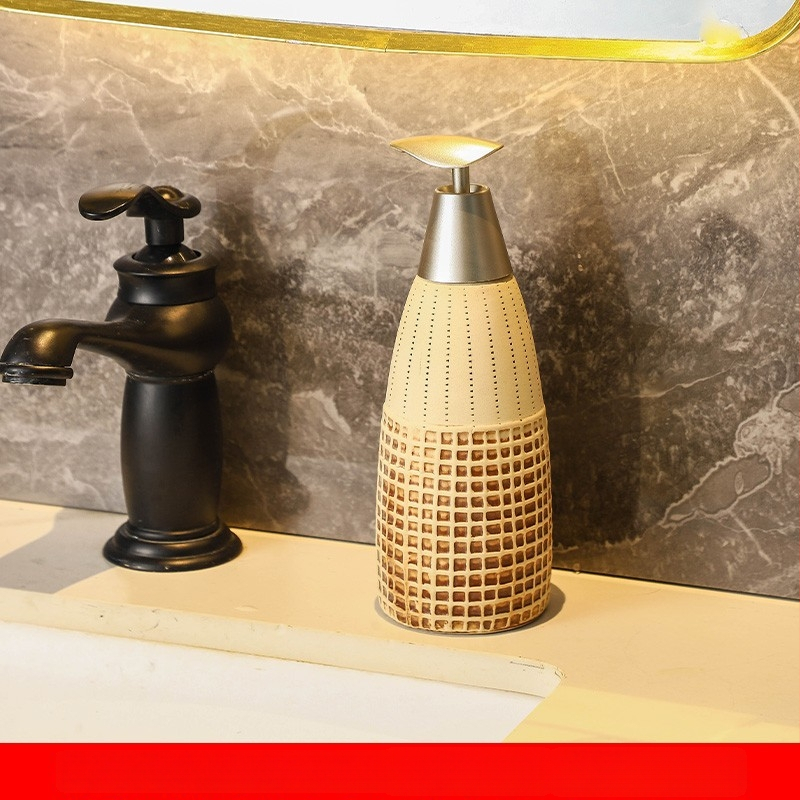 Kosmetikos emulsijos buteliukas — europietiško stiliaus, konusinis, keramikinis