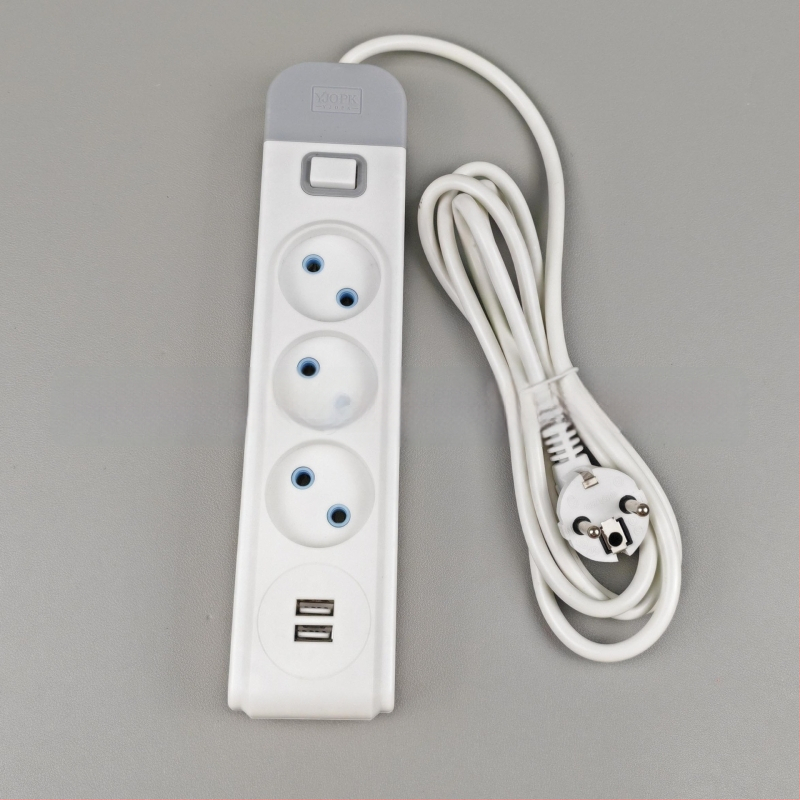 Tuo feng Euroopa stiilis toitestripp lülitiga ja USB-pordiga, 10A, 1500W