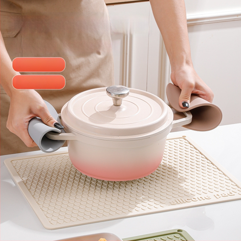 Silikoonist köögialus, ruudu kujuga, kuumuskindel, libisemiskindel, rebenemiskindel