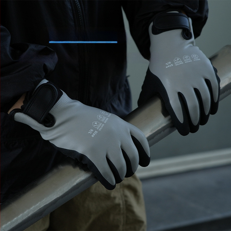 Lateksinės pirštinės su fliso pamušalu žieminiam darbui, šilumos apsaugai; tinkamos pervežimui, lauko dviračių važiavimui ir žiemos žvejybai.