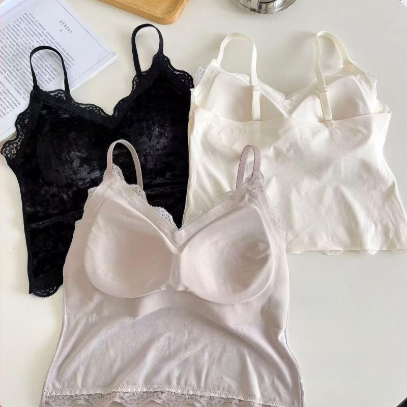 Pitsist topp ilma õlgadeta, vormitud 3/4 kauss, 95–100% polüester, seksikas stiil