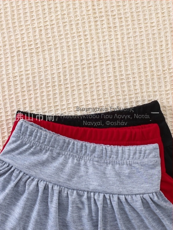 Για κορίτσια: σετ φούστα-παντελόνι από βαμβακοπολυεστερικό ύφασμα, δύο τεμάχια, κοντά παντελόνια με ελαστική μέση, για ηλικίες 1–3 ετών