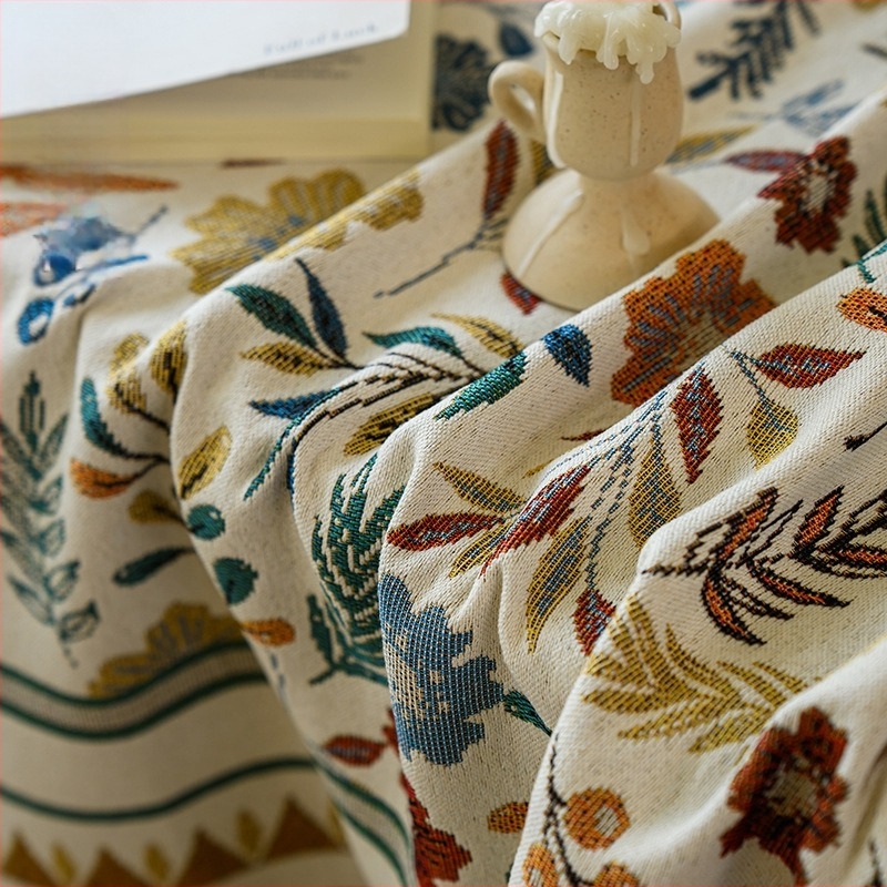 Τραπεζομάντηλο με κέντημα σε αγροτικό στυλ, πολυεστέρας, ορθογώνιο σχήμα, αντιολισθητικό και ανθεκτικό στη φθορά