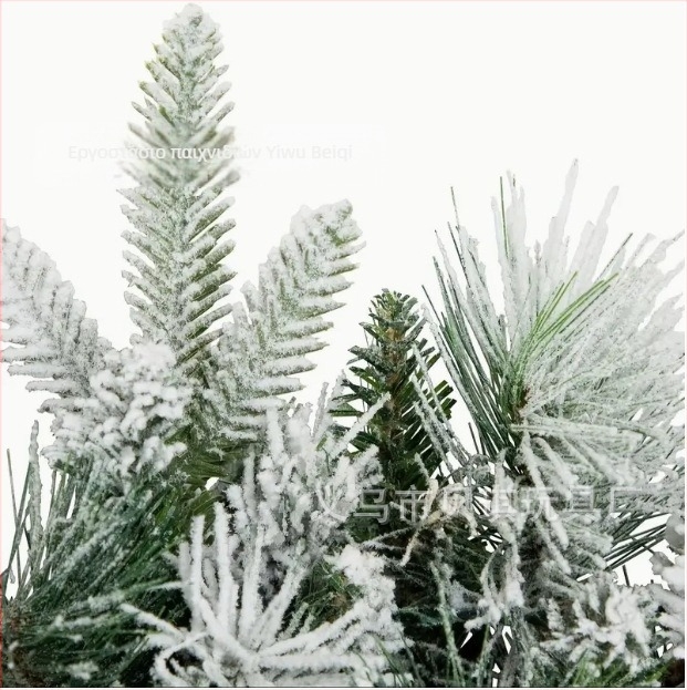 Beiqi PVC χριστουγεννιάτικο κρεμαστό στεφάνι για δέντρο με ρατάν δαχτυλίδι