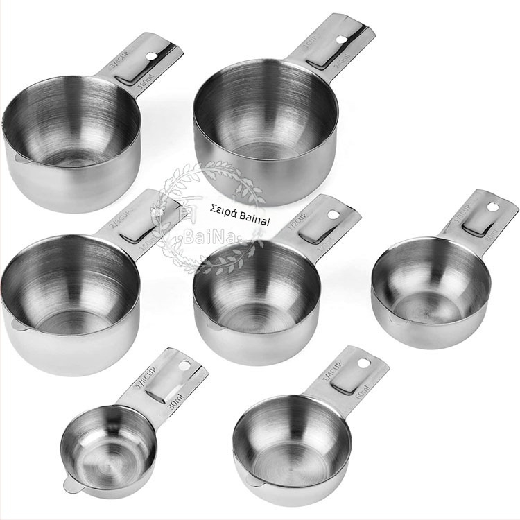 Σετ μετρητών από ανοξείδωτο ατσάλι για ψήσιμο: κουταλάκια μέτρησης και μετρικές κούπες, εξοπλισμός κουζίνας, στυλ μοντέρνου μινιμαλισμού