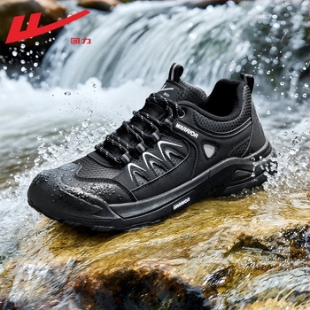 Παπούτσια για ταξίδια — Reebok, Γρήγορο στέγνωμα, Άνετα (Άνω: TPU+Συνθετικό Δέρμα+Ύφασμα; Κλείσιμο: Με κορδόνια; Εσωτερική σόλα: PU)