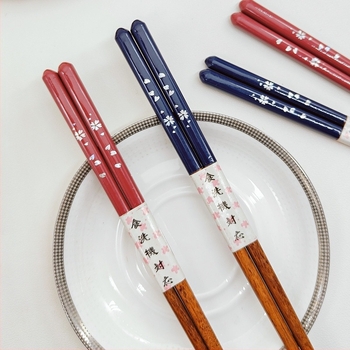Ιαπωνικού στυλ μεταλλικά chopsticks με σχέδιο άνθους κερασιάς, μυτερή άκρη, καθρεπτισμένο φινίρισμα