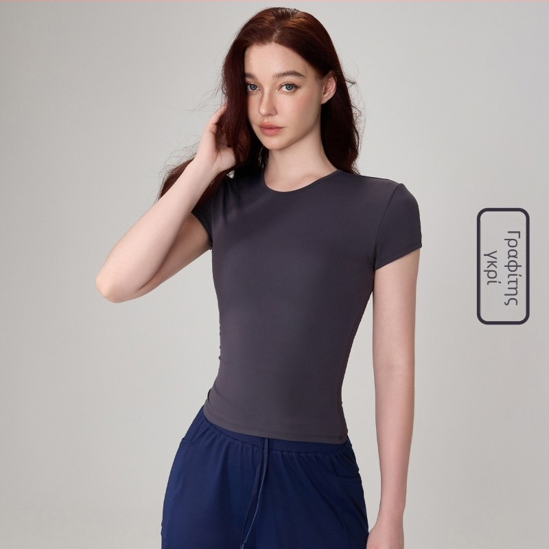 Γυναικεία T-Shirt γιόγκα - Slim εφαρμογή, στρογγυλός λαιμός, κοντά μανίκια, μήκος μέχρι τους γοφούς, Nylon 91%/Spandex 9% (150 g)