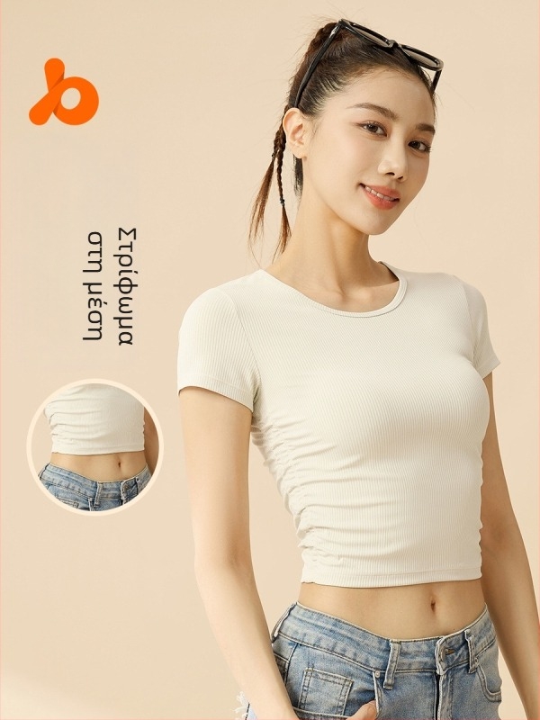 Γυναικεία αθλητική κοντομάνικη μπλούζα με ρίγες — απομακρύνει την υγρασία, μίγμα πολυεστέρα-σπάντεξ (82,5%/17,5%), κατάλληλη για γυμναστική και γιόγκα, Άνοιξη 2025