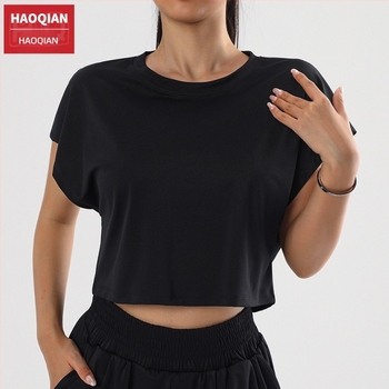 Γυναικείο T‑shirt γιόγκα με γρήγορο στέγνωμα, κοντό μανίκι, άνετη γραμμή, αναπνεύσιμη ύφανση, 88% νάιλον / 12% σπάντεξ