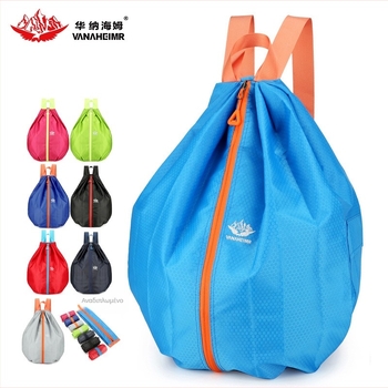 Αθλητικό σακίδιο πλάτης Warner Heim με αναδιπλούμενο σχεδιασμό, μεγάλο αποθηκευτικό χώρο, κλείσιμο με κορδόνι, ιμάντες με αερό μαξιλαράκι, αδιάβροχο ύ φασμα