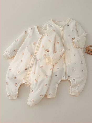 Χειμωνιάτικος βρεφικός υπνόσακος, παχύς, με μακριά μανίκια και διαχωρισμένα πόδια, μεταλλικό φερμουάρ, βαμβακερό εξωτερικό και επένδυση από καθαρό βαμβάκι