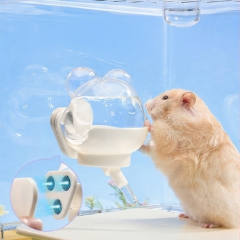 Μπουκάλι νερού για μικρά κατοικίδια με στερέωση στον τοίχο και κενού σχεδιασμό — Υλικό: ABS/PP/PC/Glass; Μάρκα: lonppet; Αριθμός προϊόντος: AL49; Κατηγορία: Εργαλεία σίτισης κατοικίδιων; Διεθνείς εξαγωγές: Ναι