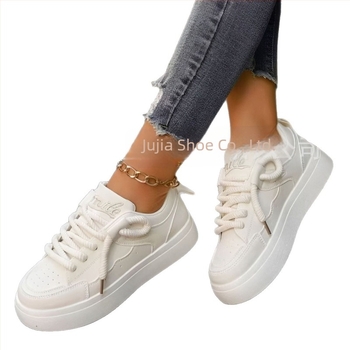 Sneakers unisex με σχέδιο κρανίου – χαμηλός ύψος, άνω μέρος από Super Fiber, σόλα από καουτσούκ