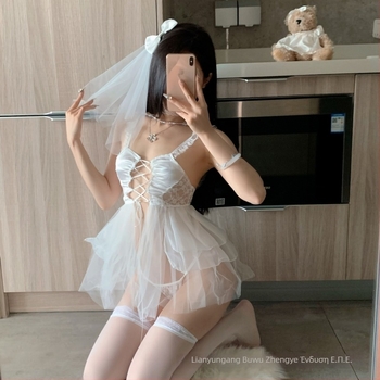 Γαμήλιο σετ εσωρούχων με δαντελέντες τιράντες – διάφανο mesh, πολυεστέρας 90–95%