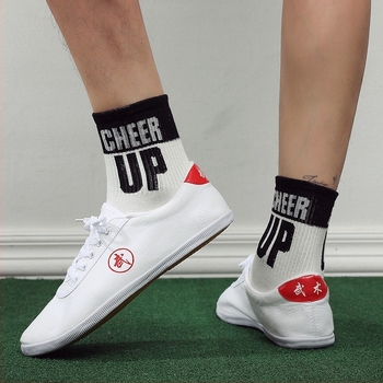 DOUBLE STAR Παπούτσια Πολεμικών Τεχνών – Άνω μέρος από καμβά, Σόλα από τένοντα βοείου, Κλείσιμο με κορδόνια, Χαμηλό κόψιμο, Με στρογγυλό δάκτυλο