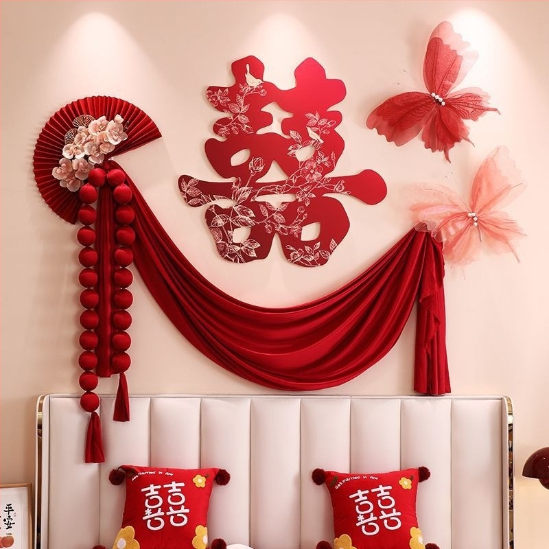 Σετ διακόσμησης γαμήνιας κρεβατοκάμαρας για νεόνυμφους — Υπνοδωμάτιο, Κομοδίνο, Σαλόνι, Γιρλάντα, Ρόμπα; Υλικό: μη υφασμένο ύφασμα • Κωδικός προϊόντος: 083 • Μάρκα: Tiantianxifang • Κατηγορία: Ευτυχία