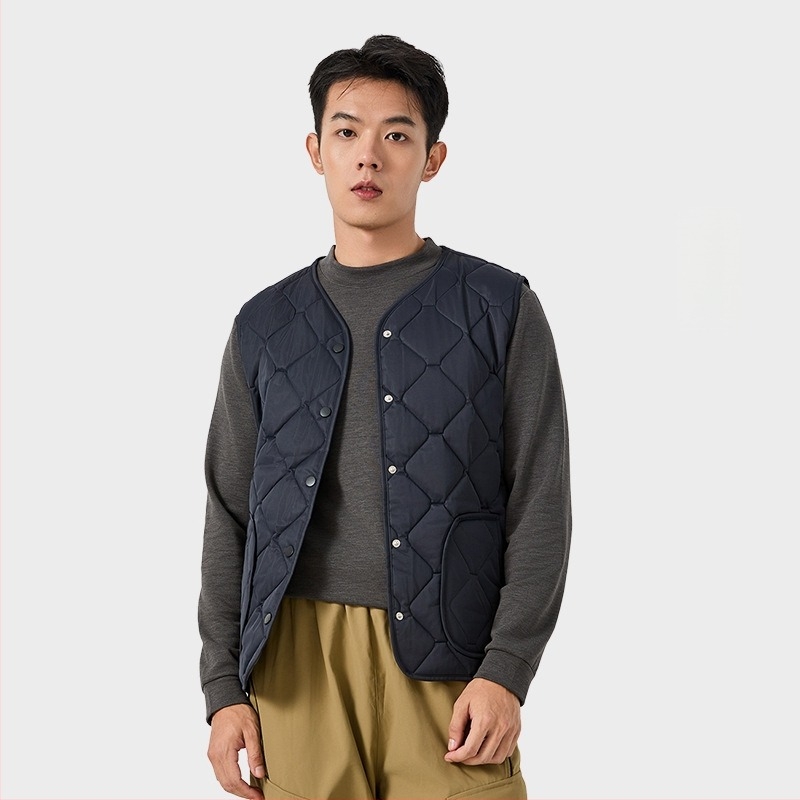 Νάιλον γιλέκο με γέμισμα πολυεστέρα – V-λαιμόκοψη, μονόκουμπωτο, μονόχρωμο, κανονικού μήκους