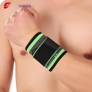 Narukvica za zglob za košarku (Nylon; prozračan; zaštita zgloba)