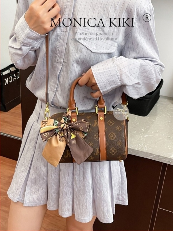 Monica Kiki Boston torba, oblik jastuka, PVC, europsko-američki retro stil, zatvaranje zipom