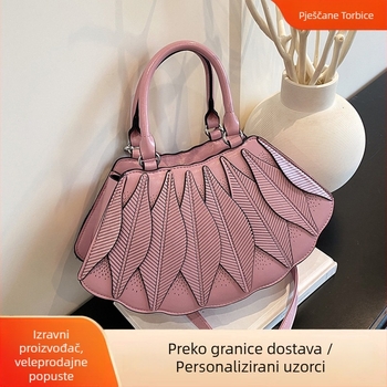 PU torbica za ramena u urbanom minimalističkom stilu, mala kvadratna forma, zatvarač i džep za telefon