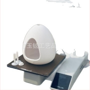 Hranilica za ptice u kapljasti oblik – vanjska viseća dekoracija; materijal plastika i smola; suvremeni minimalistički dizajn; Ym108