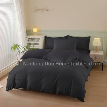 Trodjelni set navlaka za pokrivač s dvije jastučnice, kemijska vlakna, ravno tkanje, 110 g/m², reaktivno tiskanje i bojanje, nordijski stil