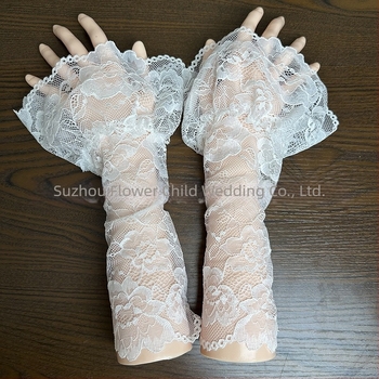 Vjenčane rukavice od čipke, kratki kroj, vunene, elegantne za svadbene fotografije