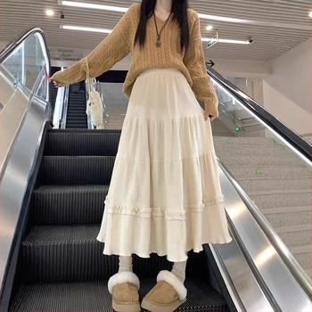 A-linijska suknja od korduroja s čipkastim rubom, visokim strukom, srednjom duljinom, geometrijski uzorak, blaga rastezljivost