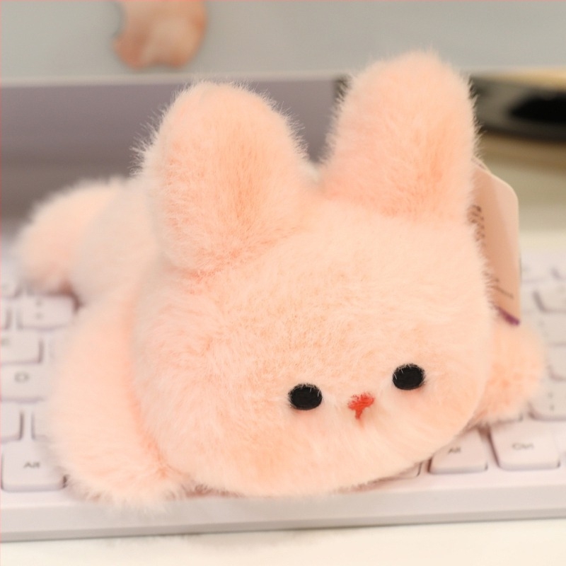 Plišani medvjed – kratki pliš, PP punilo, logo privatna etiketa, pakiranje mrežastom vrećom, za uzrast 14+