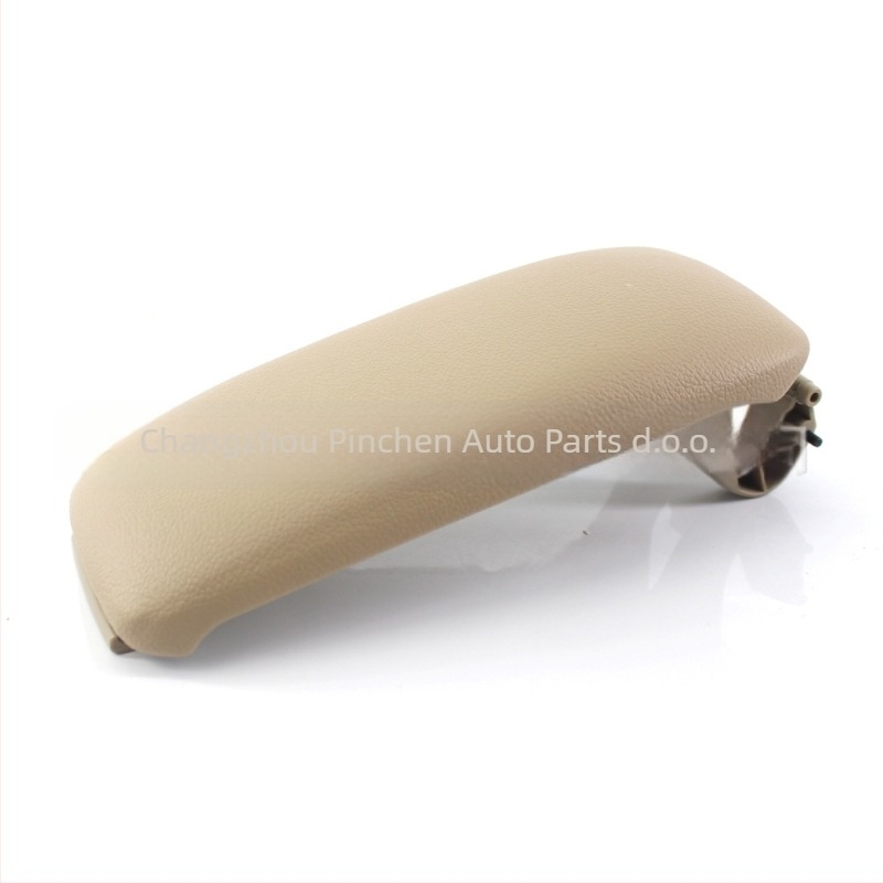 Kožni poklopac za naslon za ruke Audi A3 03-12, model 8P0864245P, težina 255 g, mogućnost prilagodbe