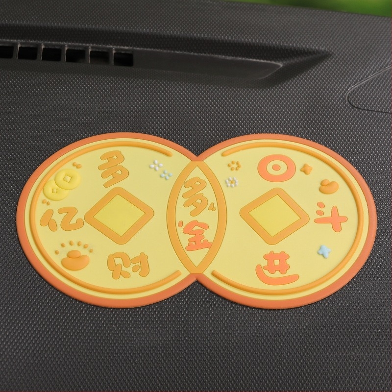 Quanyue PVC protuklizna auto prostirka za središnju konzolu s karikaturnim ukrasom