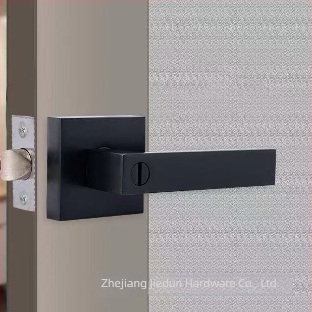 Brava od zinkove legure, kuglični ball-lock tipa, model Ball lock tongue, za drvena vrata, jednostavan i čvrst dizajn