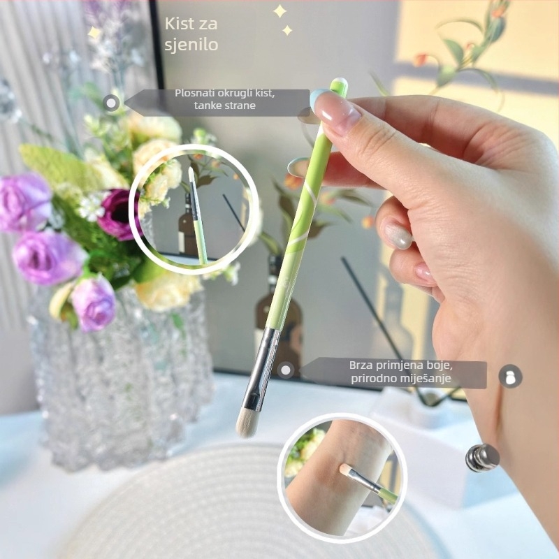 Keqi mini set četkica za šminkanje – prijenosni putni komplet s mekanim sintetičkim vlascima, četkice za sjenilo i tekući puder