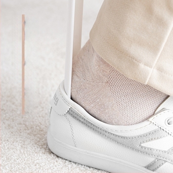 Magnetski obućarski štapić s dugim držačem za starije osobe i trudnice – kućni pomoćnik za obuvanje