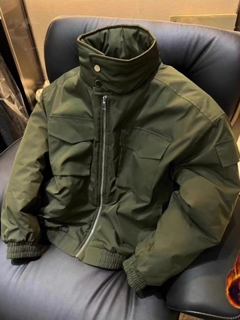 Bomber jakna sa stojećim ovratnikom, zatvaračem, debela izolacija, poliester punilo