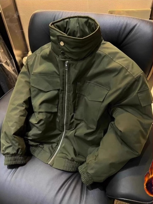 Bomber jakna sa stojećim ovratnikom, zatvaračem, debela izolacija, poliester punilo