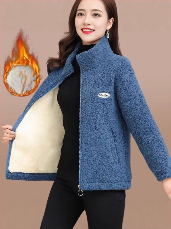 Fog and Frost zimska jakna s fleec podstavom pamuk-poliester materijal, srednja duljina 50–65 cm, ležerni retro stil.