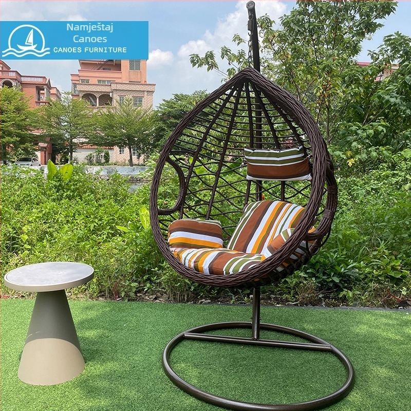 Viseća košničasta stolica s metalnim okvirom, moderan minimalistički stil, model 22-8-19-1